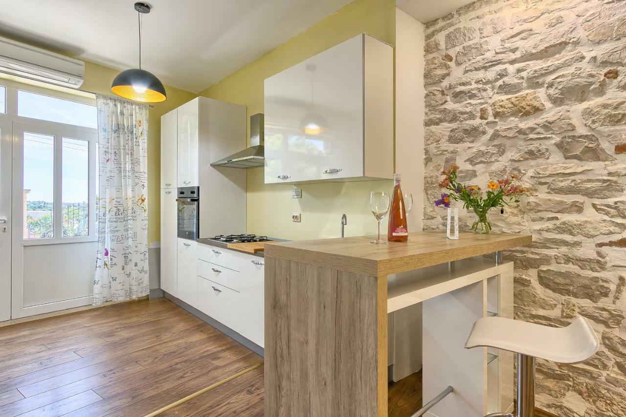 Wellness apartman Kaiser Pula Exterior foto